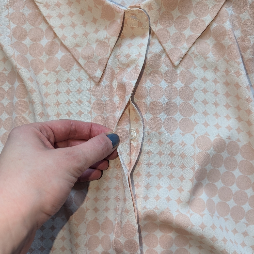 Flowy Patterned Button Down Mango Top - Picture 9 of 9